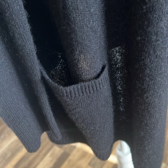 Diane von Furstenberg 100% cashmere  open front Cardigan Sweater SZ Small - Picture 3 of 7